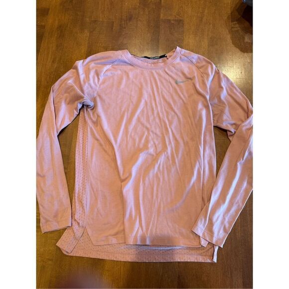 Nike Tops - Woman’s Nike dri fit Nike running shirt size medium